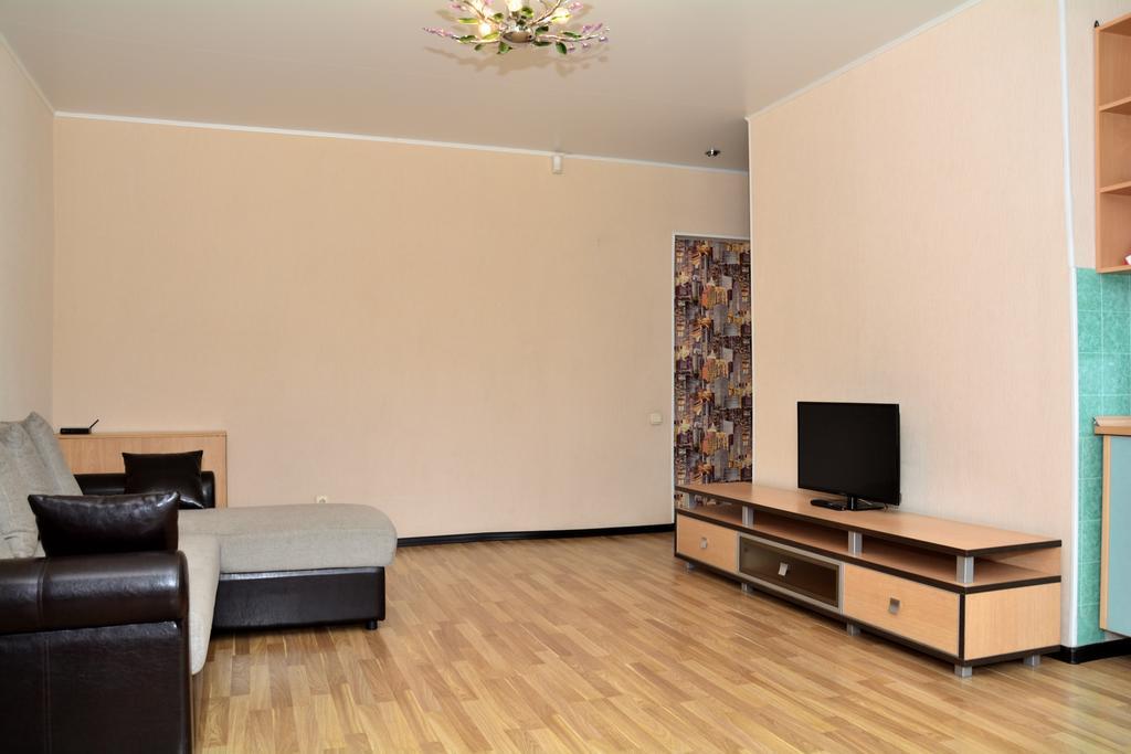 Apartments Engelsa 47A Tjeljabinsk Eksteriør billede